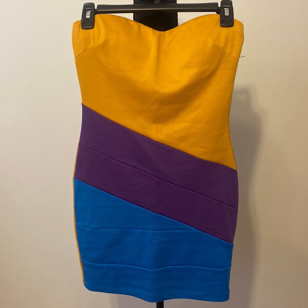 Color block mini dress